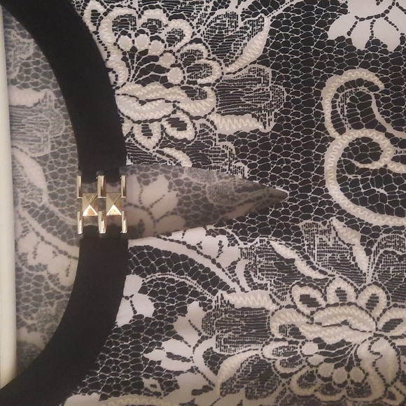 Cato Long Sleeve Black and White Blouse  *BOGO* - Picture 3 of 6